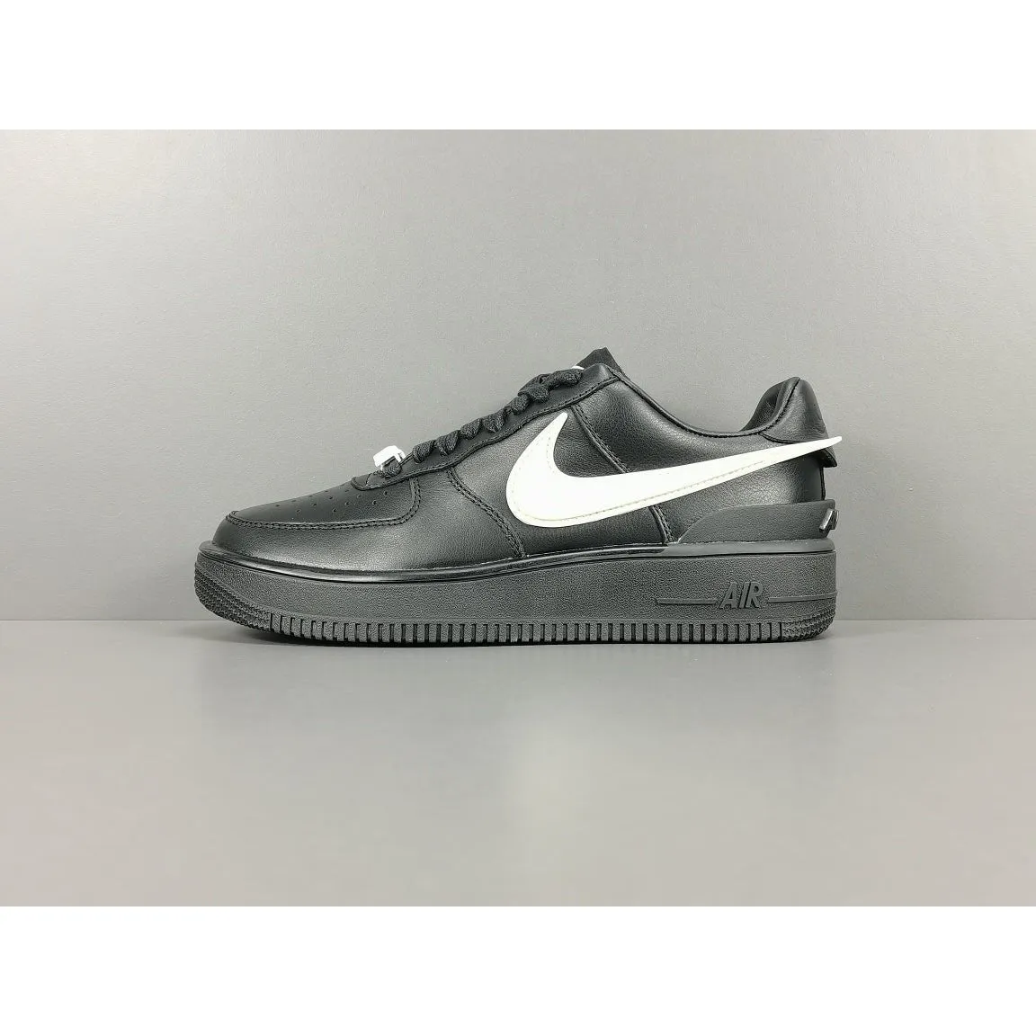 AIR FORCE 1 x AMBUSH BLACK