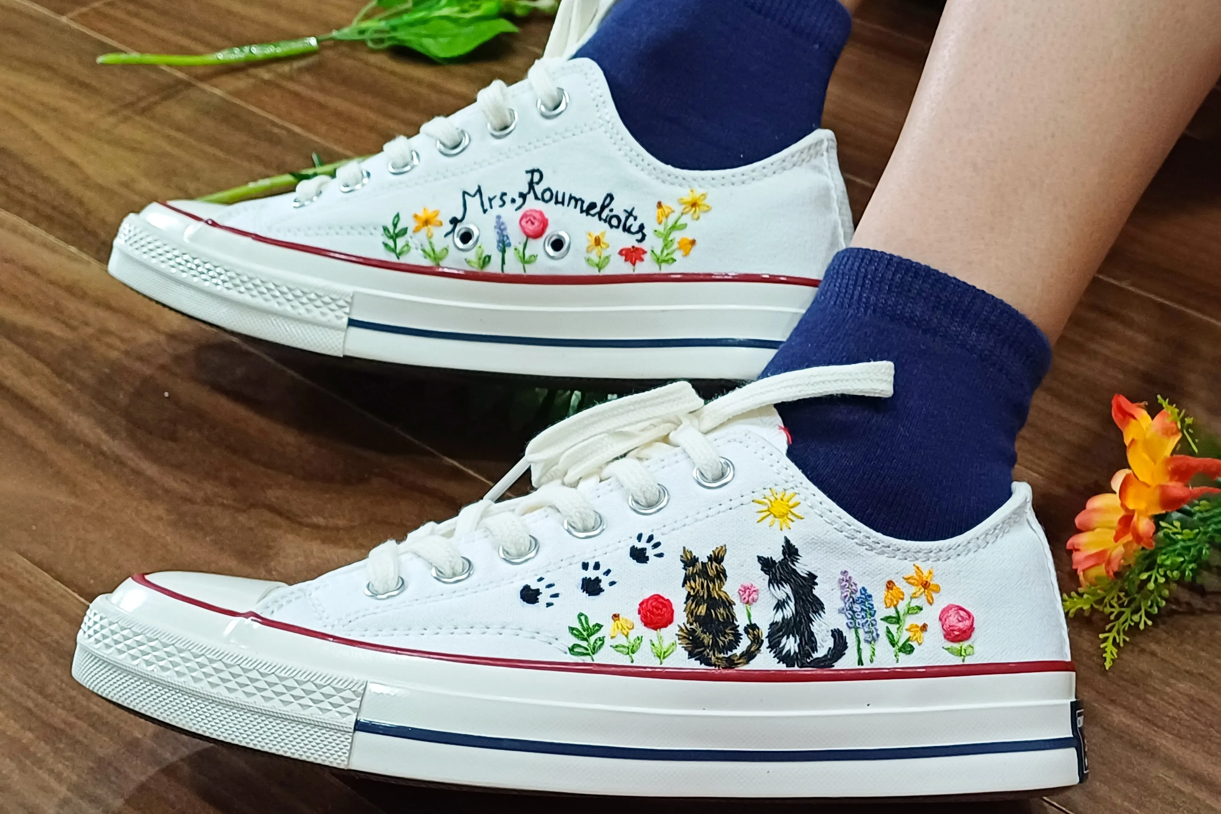 Converse Chuck Taylor Low Top Custom Cat Embroidered Shoes