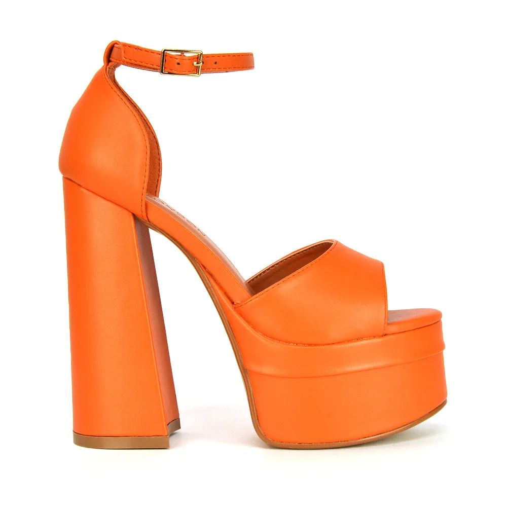 Elma Peep Toe Strappy Block High Heel Platform Sandals in Green Syntheitc Leather