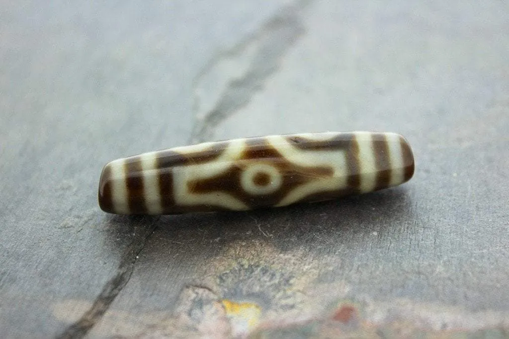 Exquisite 3 Eyed Dzi
