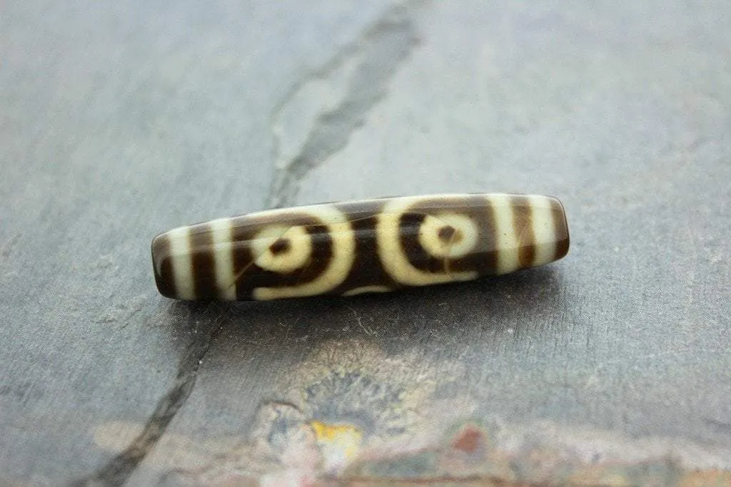Exquisite 3 Eyed Dzi