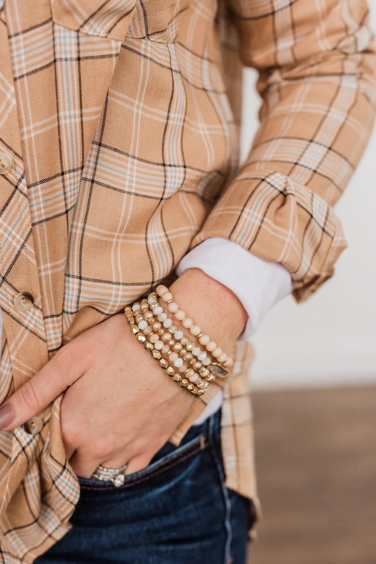 Exquisite 5 Piece Stackable Bracelet Set- Natural