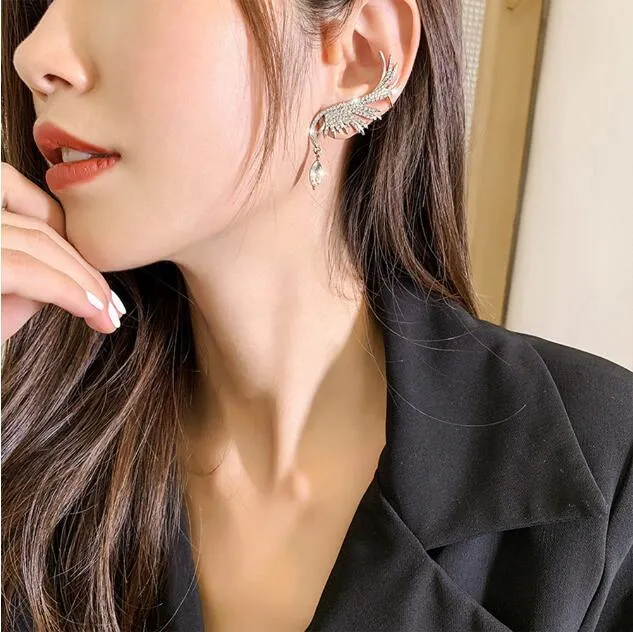 High-grade Exquisite Shiny Earrings