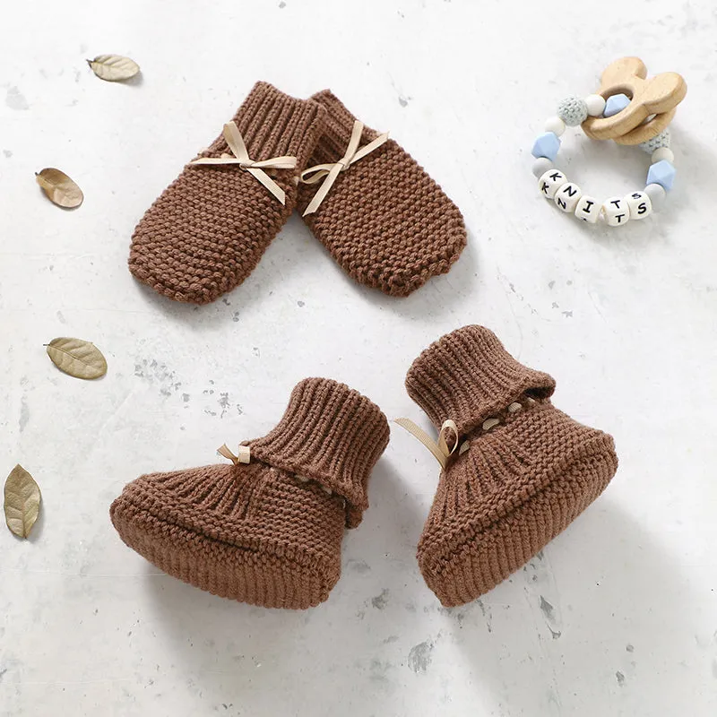Knitted Newborn Boots Mitten Set