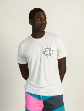 NIKE SHORT SLEEVE HYDROGUARD  - CLEARANCE