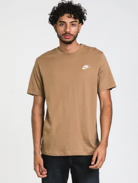 NIKE SPORTSWEAR CLUB T-SHIRT - CLEARANCE