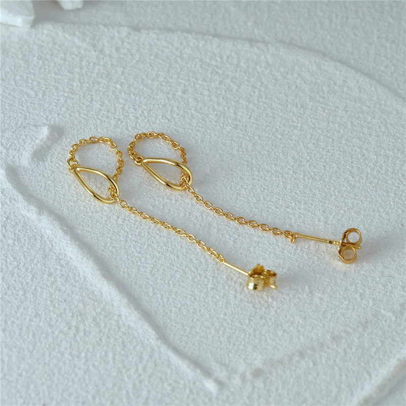 Simple and Exquisite Linear Earrings