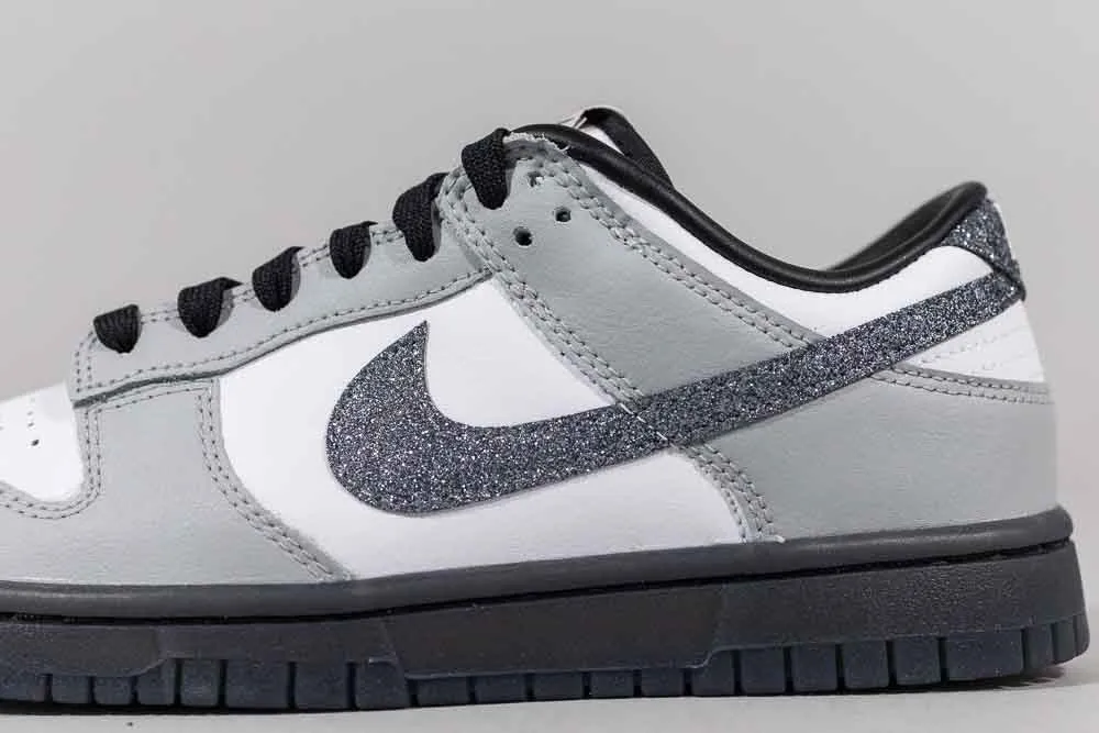 Women's Nike Dunk Low LX 'Light Smoke Grey'