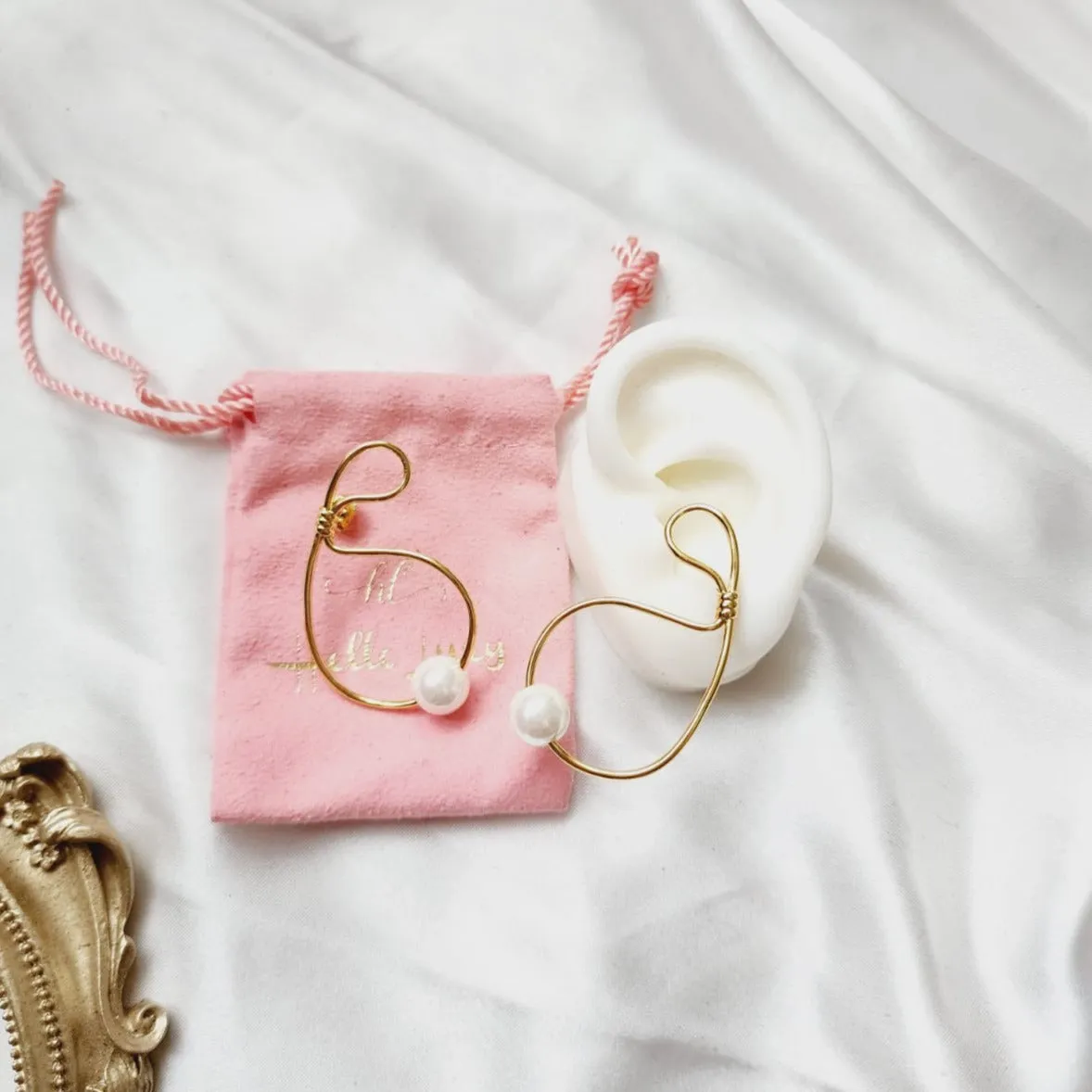 Zinhle Pearl Earrings